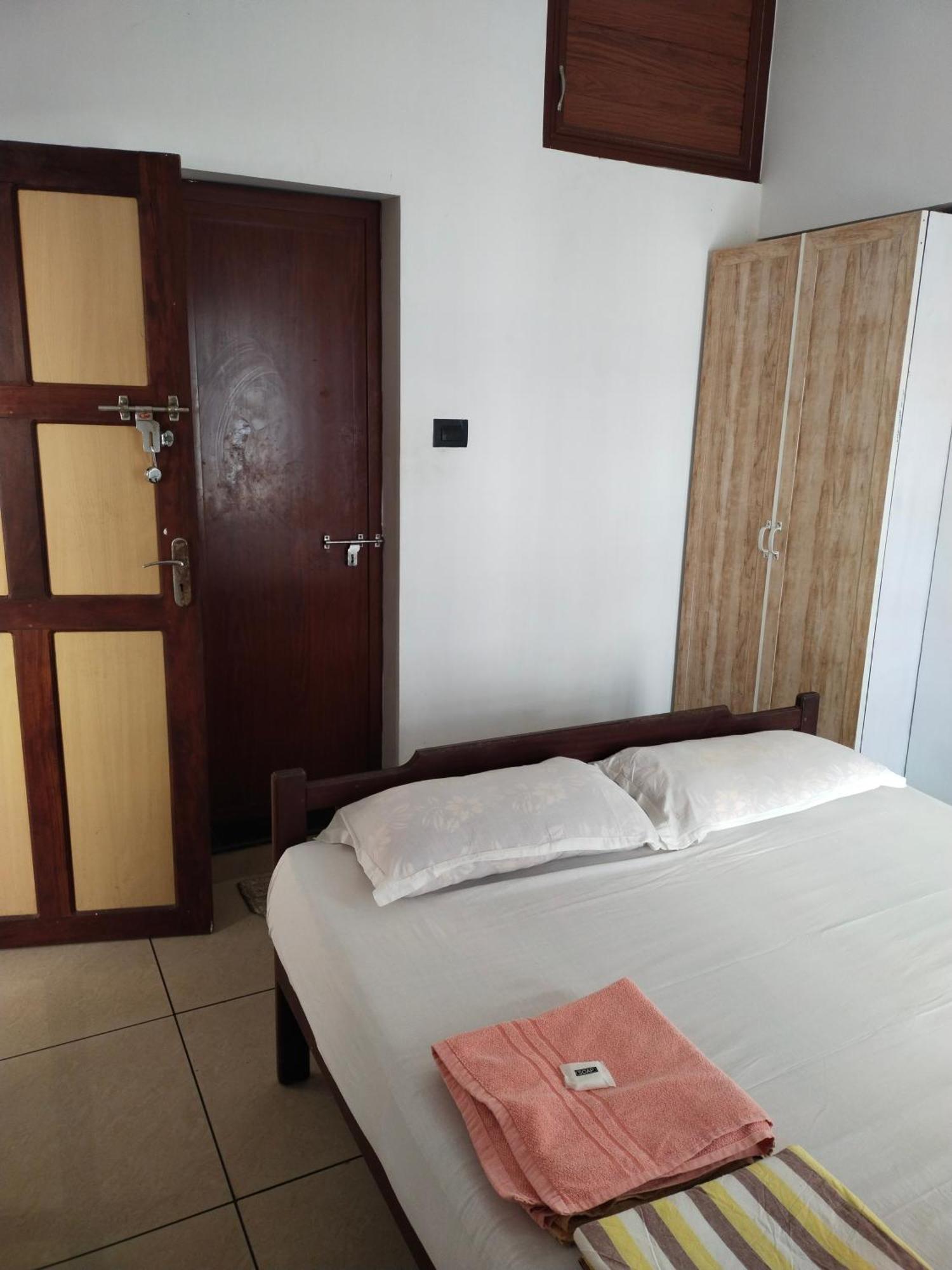 Greenview Homestay Kochi Eksteriør bilde
